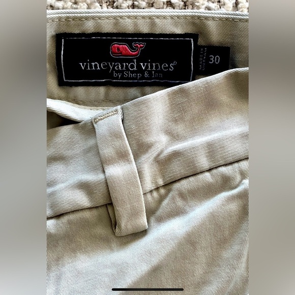 Vineyard Vines Men’s 9” Stretch Breaker Shorts in Stone Size 30 - Picture 4 of 4